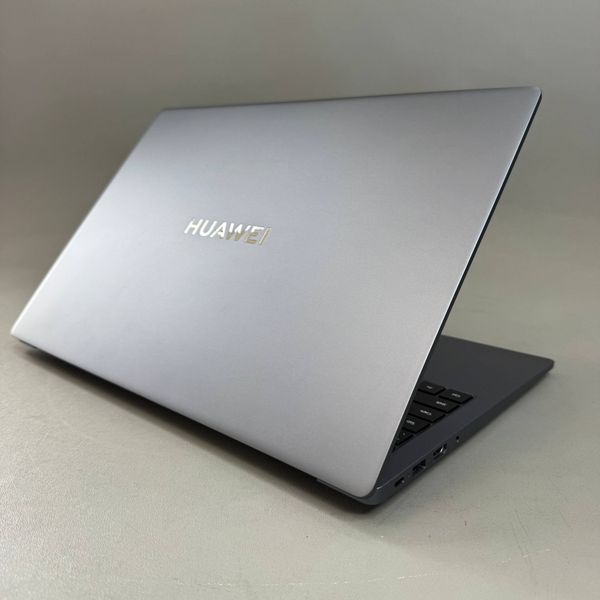 16'' IPS Ноутбук HUAWEI MateBook D 16 MCLF-X серый