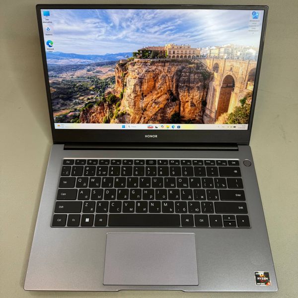 14'' FHD Ноутбук HONOR MagicBook 14 NMH-WDQ9HN серый
