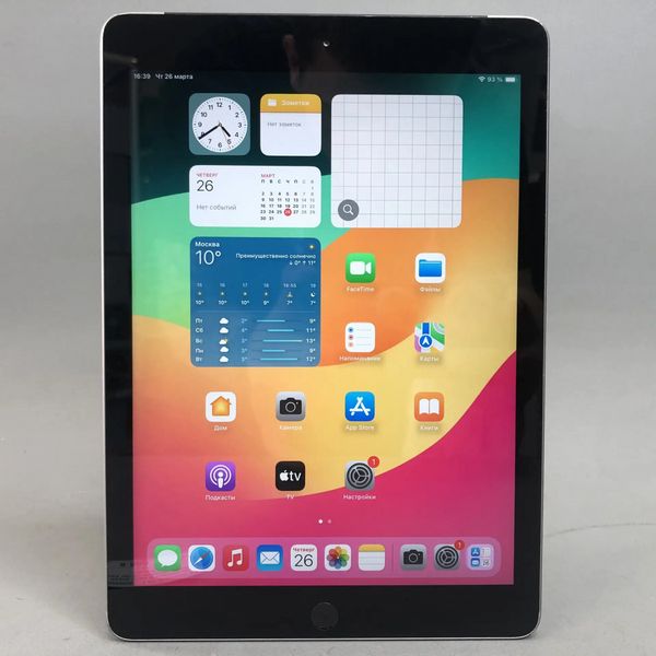 9,7'' Apple iPad 6 поколения А1954 Wi-Fi, Cellular 32Gb серый