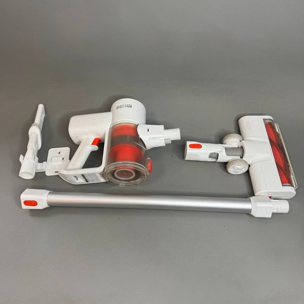 Вертикальный пылесос Xiaomi Vacuum Cleaner G20 Lite белый