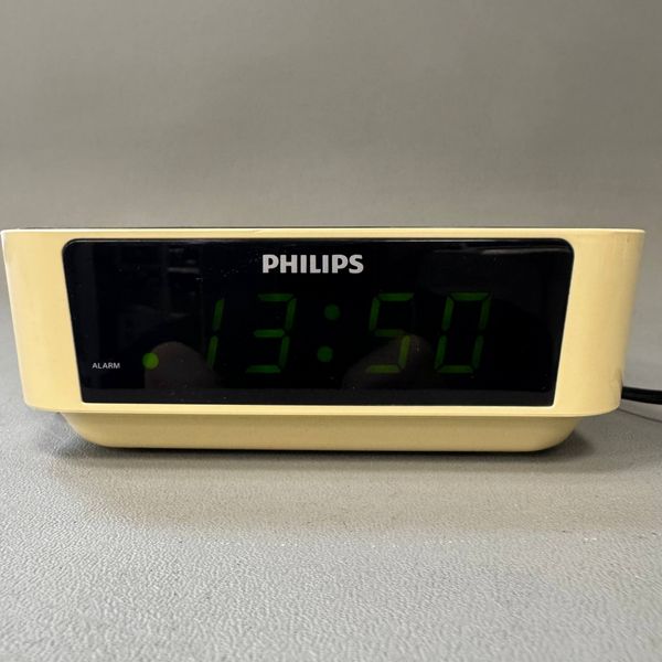 Радиобудильник Philips AJ3112/12