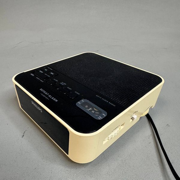 Радиобудильник Philips AJ3112/12