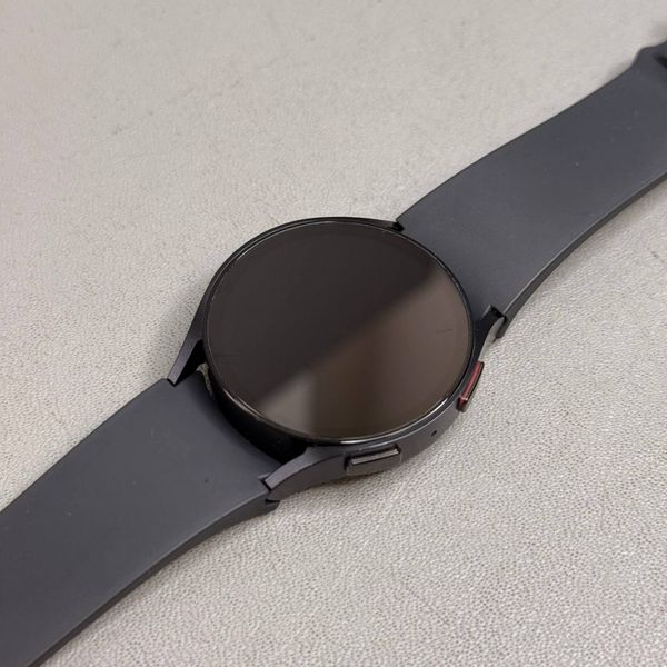Смарт-часы Samsung Galaxy Watch6 40 mm