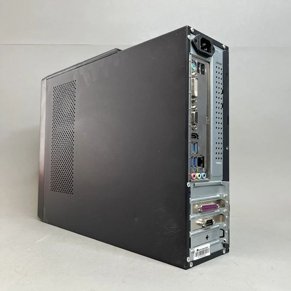 Компактный ПК / AMD A8-9600 / 8Gb / SSD 240Gb 