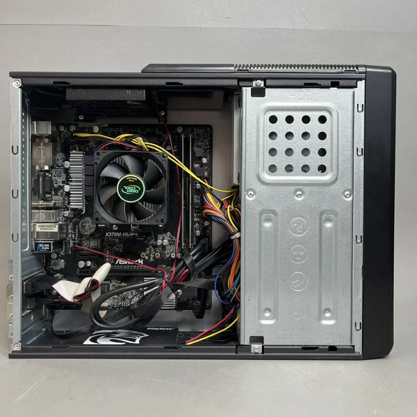 Компактный ПК / AMD A8-9600 / 8Gb / SSD 240Gb 