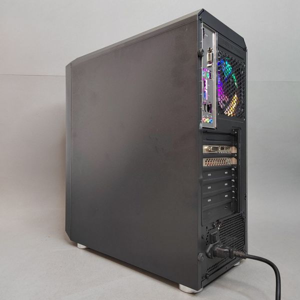 Игровой ПК / i5-10400f / 16Gb / ssd 512Gb / hdd 500Gb / 8Gb RTX2060 super