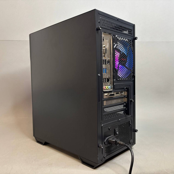 Игровой ПК / i3-12100f / 16Gb / SSD 512Gb m.2 / 8Gb RTX3050 