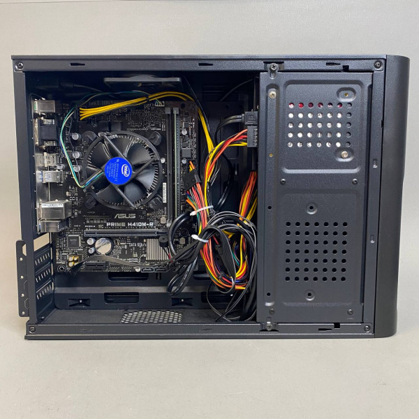 Компактный ПК / Core i3-10100 / 8Gb / ssd 240Gb