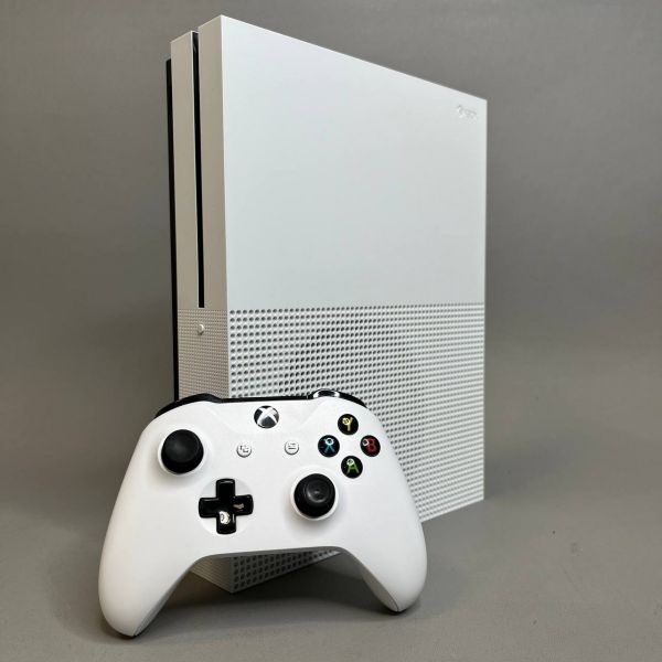 Игровая приставка Microsoft Xbox One S 500 ГБ HDD, без игр, белый