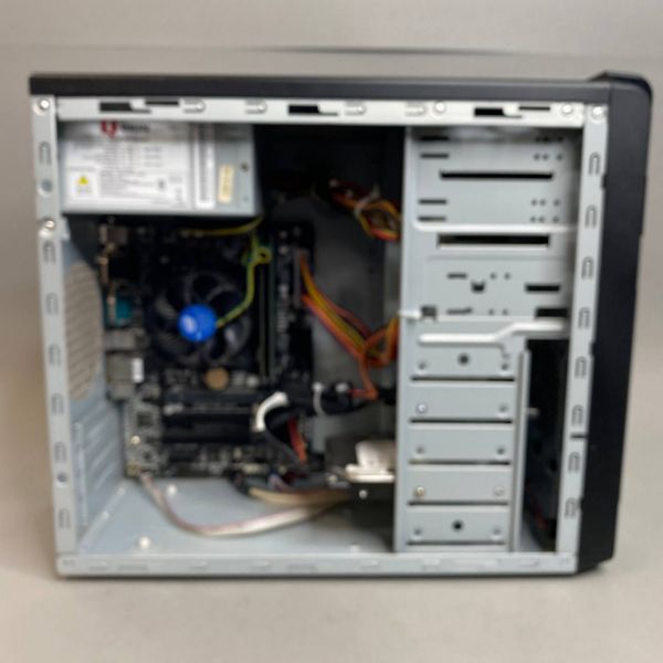ПК i3-7100 / 8Gb / SSD 120GB / HDD 500Gb
