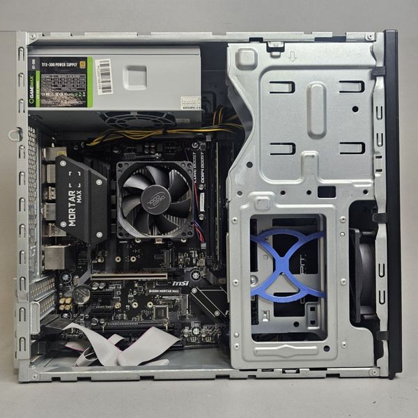 ПК AMD Ryzen 3 3200G / b450m / 8Gb / 240Gb SSD / AMD  Vega 8