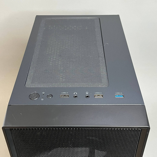 Игровой ПК Ryzen 7 3700x / 16Gb / 1Tb / SSD 500Gb m.2 / 8Gb RX6600XT