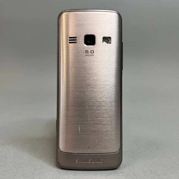 Телефон Samsung GT-S5610