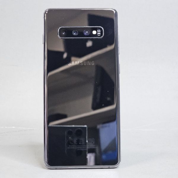 Смартфон Samsung Galaxy S10+ 8/128 ГБ чёрный