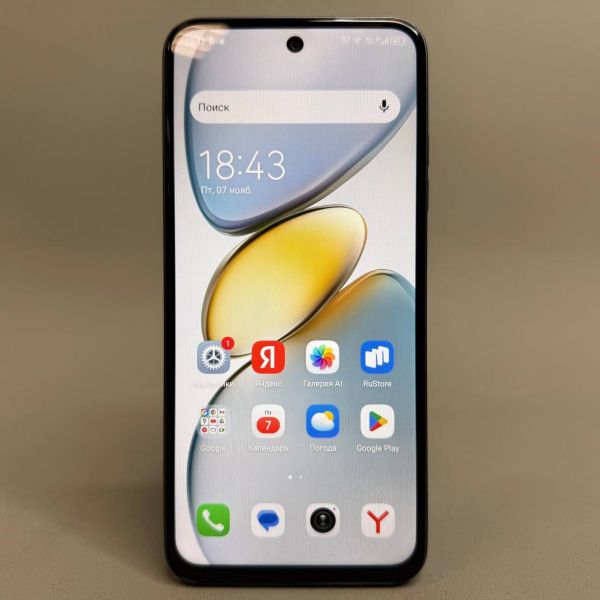 Смартфон Tecno SPARK GO 1 3/64 ГБ черный