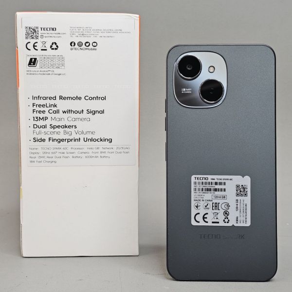 Смартфон TECNO Spark 40C 4/128GB Чернильный чёрный