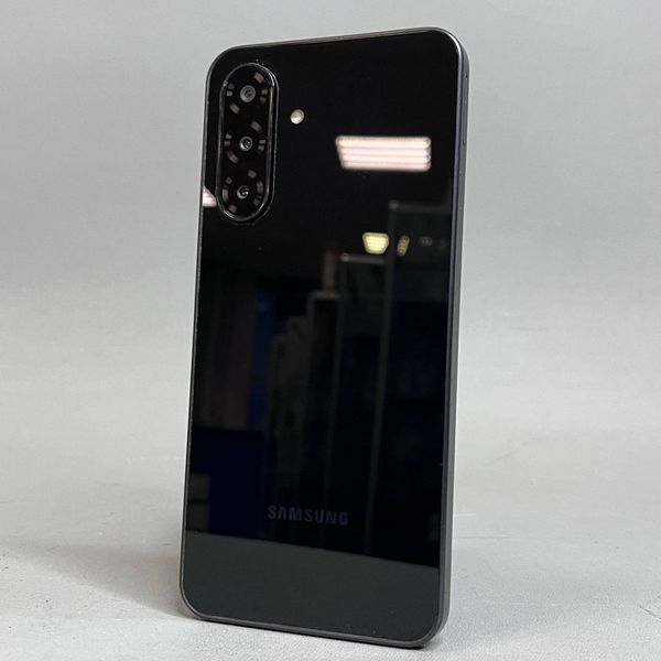 Смартфон Samsung Galaxy A26 5G 8/256 ГБ, Dual nano SIM, черный