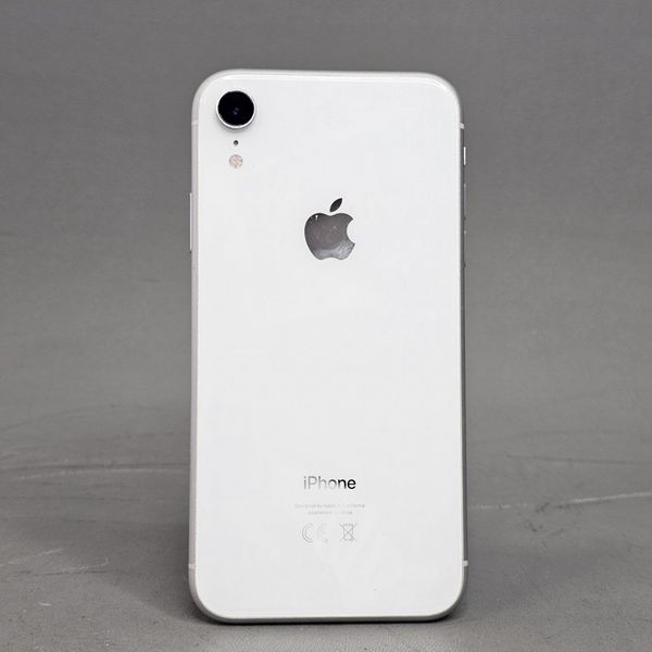 Смартфон Apple iPhone XR 64GB Белый