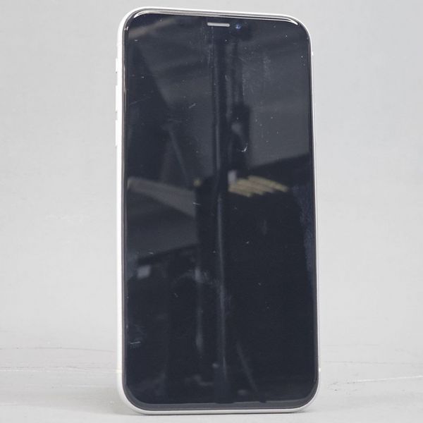Смартфон Apple iPhone XR 64GB Белый