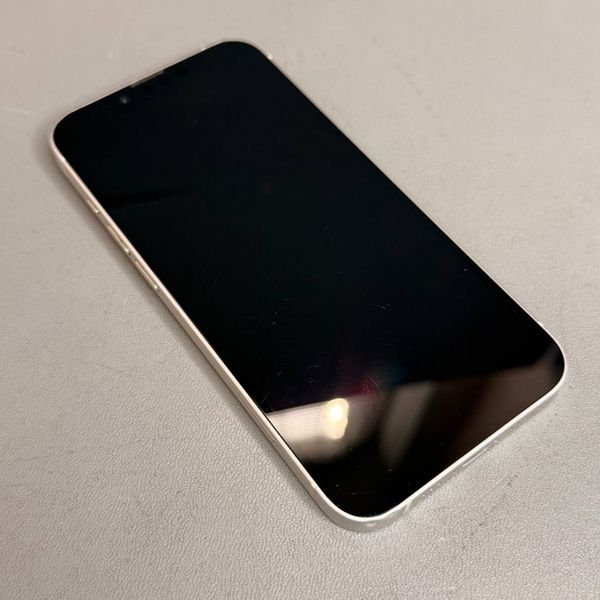 Смартфон Apple iPhone 14, 128 ГБ, SIM + eSIM  белый