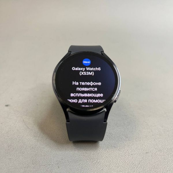 Умные часы Samsung Galaxy Watch 6  SM-R930, 40MM (SM-R930NZKAMEA), Graphite