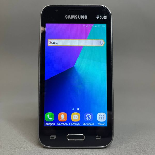 Смартфон Samsung Galaxy J1 Mini Prime (2016) SM-J106F/DS 1/8 Черный