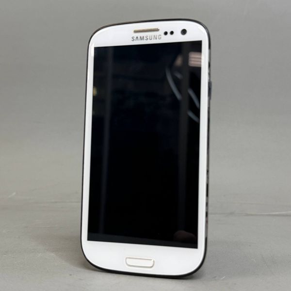 Samsung Galaxy S3 Neo GT-I9301I белый