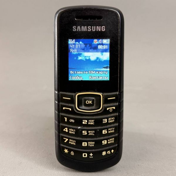 Сотовый телефон Samsung GT-E1080 Black 