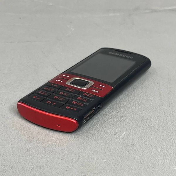 Сотовый телефон Samsung GT-C3010