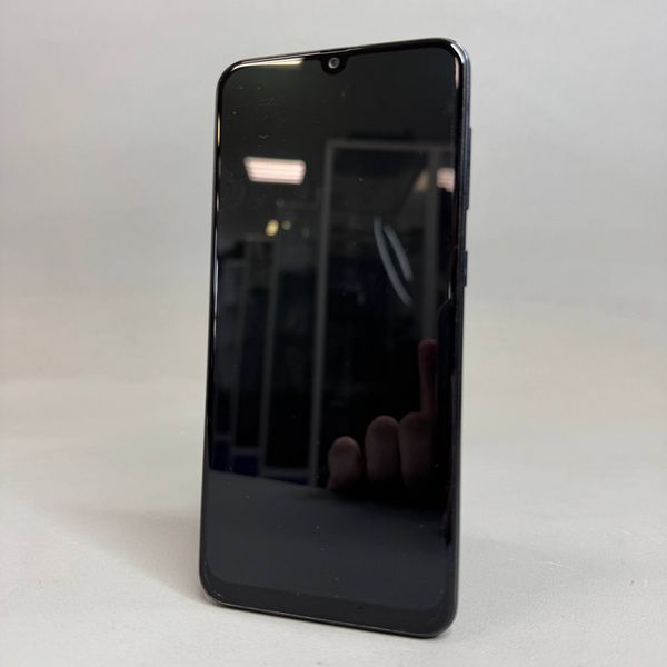 Смартфон Samsung Galaxy A30 3/32Gb Black