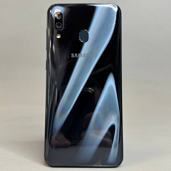 Смартфон Samsung Galaxy A30 4/64Gb чёрный