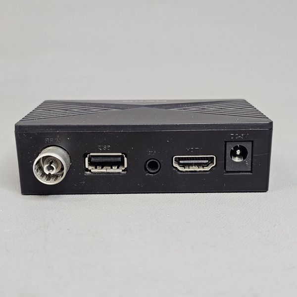 Приставка для цифрового ТВ DEXP HD 7789P 
